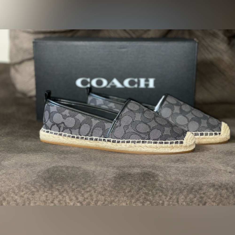 COACH SHOES - Picture 4 of 4